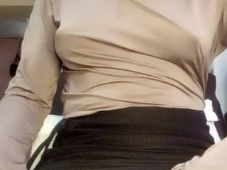 Petite-mpenzi Porn Show