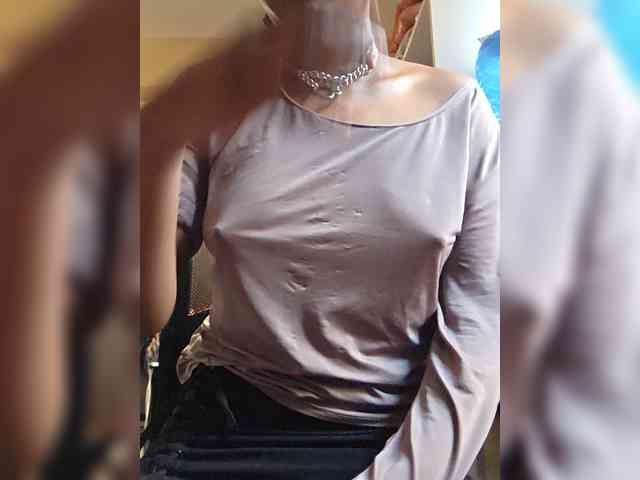 Petite-mpenzi webcam