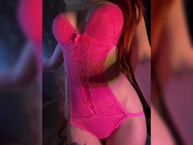 Sweet-Sweet live cam on BongaCams