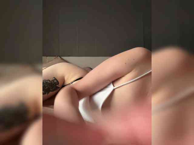 Sweet-Sweet webcam