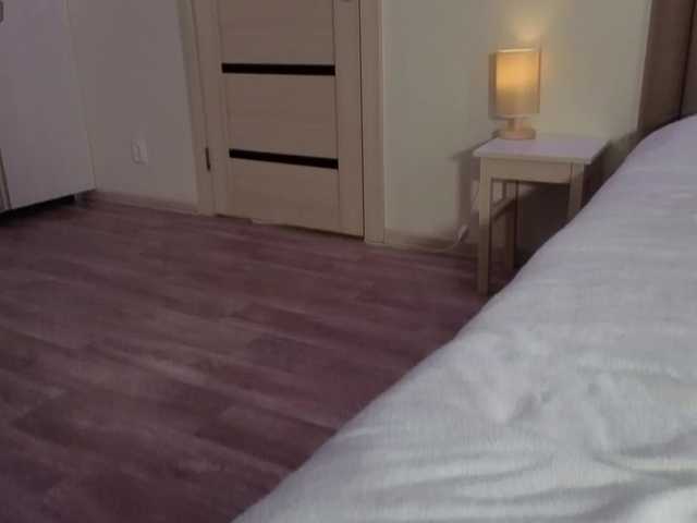 Alenaa's BongaCams show and profile