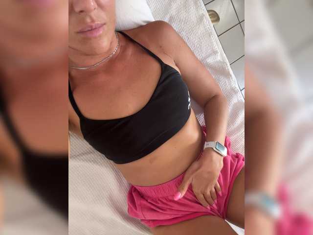 Alenaa live cam