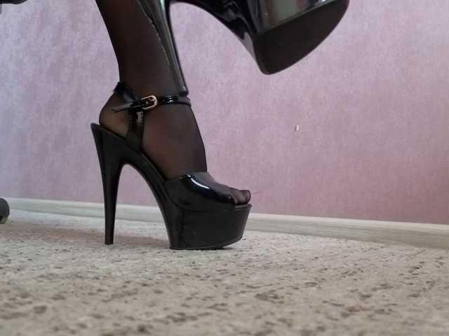 LadyMariaNylons live cam on BongaCams