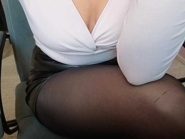 Alenaa live cam on BongaCams