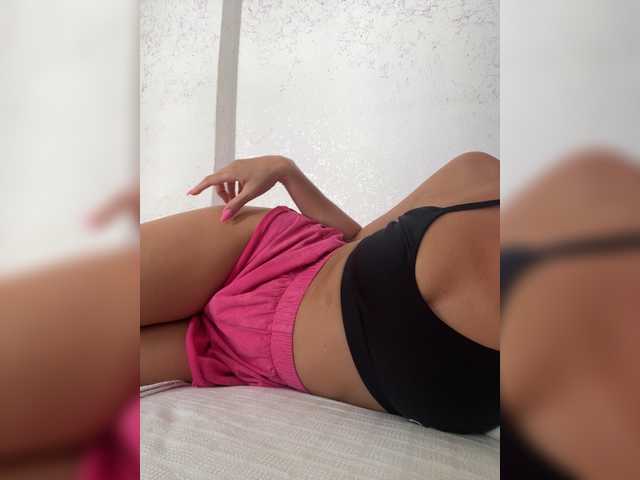 Alenaa live webcam show