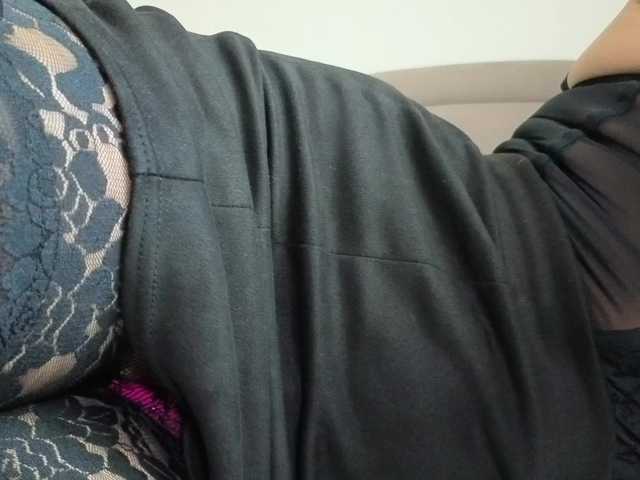 Alenaa live cam on BongaCams