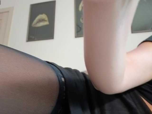 Alenaa live cam on BongaCams