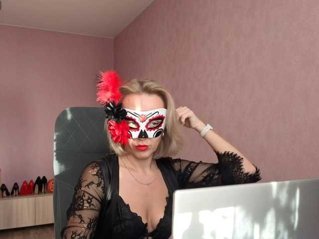 LadyMariaNylons