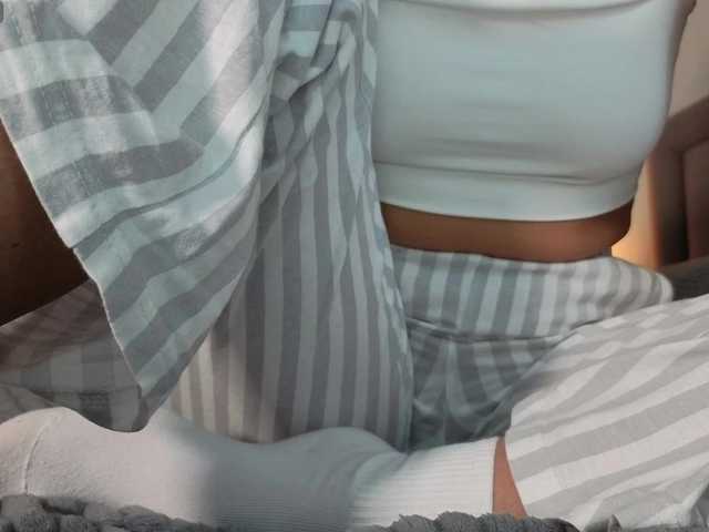 Alenaa live cam on BongaCams