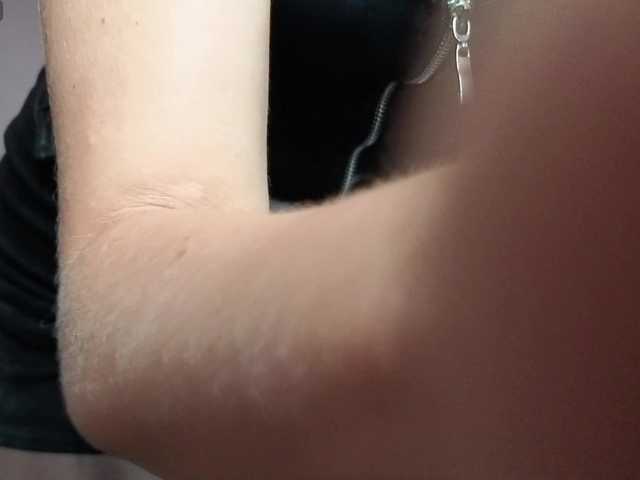 Alenaa live cam on BongaCams