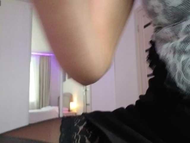 Alenaa live cam on BongaCams