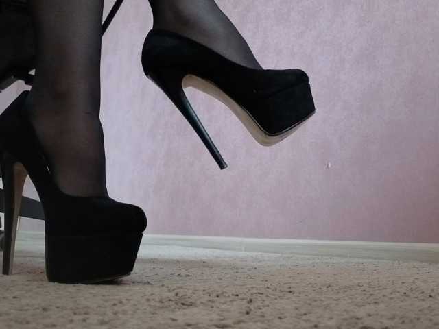 LadyMariaNylons