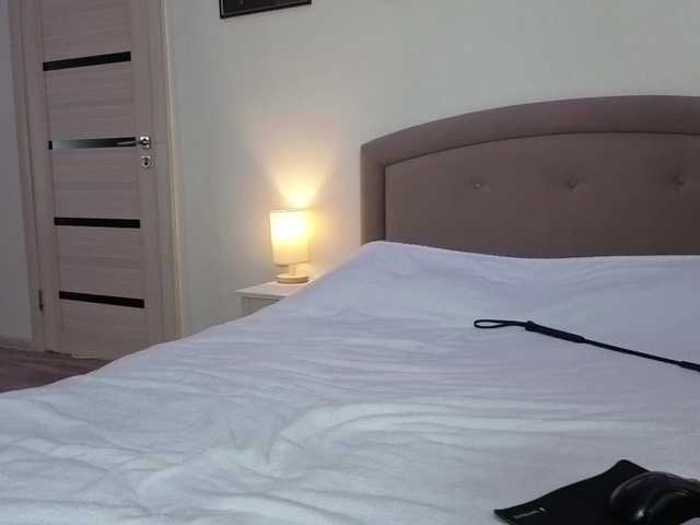 Alenaa's BongaCams show and profile