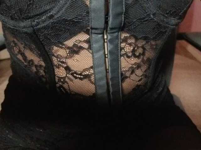 Alenaa live cam on BongaCams