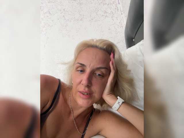 Alenaa Live Cam su BongaCams
