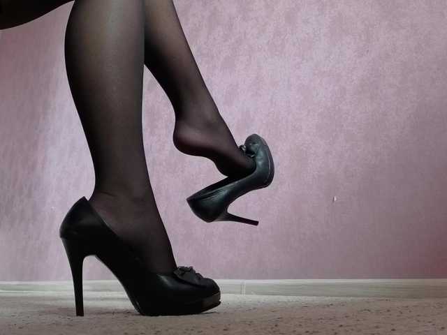 FemdomLadyMaria live cam preview