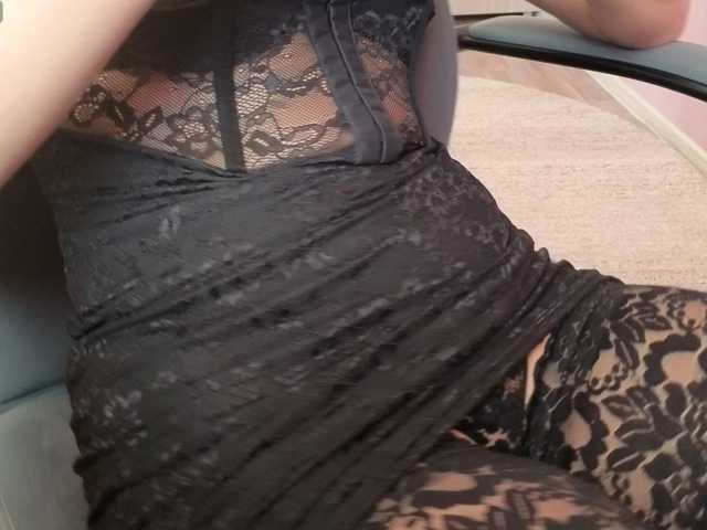 Alenaa live cam on BongaCams