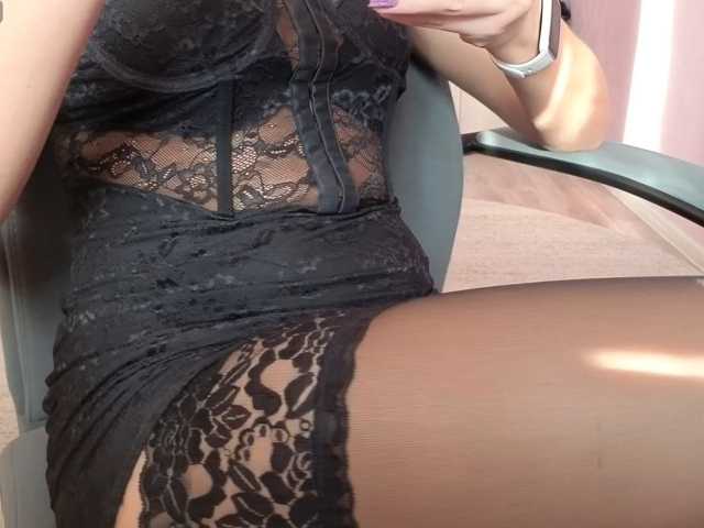 Alenaa live cam on BongaCams
