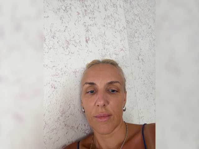 Alenaa live webcam show