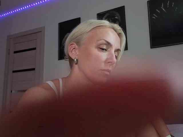 FemdomLadyMaria