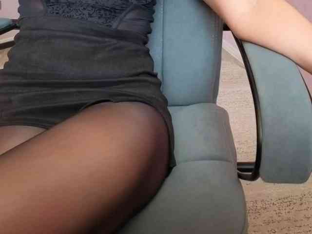 FemdomLadyMaria webcam