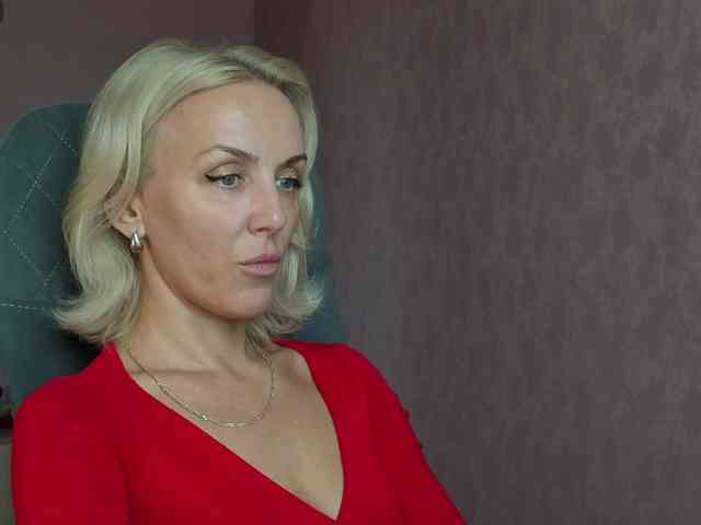 FemdomLadyMaria webcam