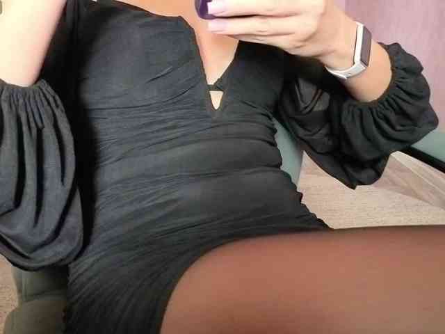 FemdomLadyMaria webcam
