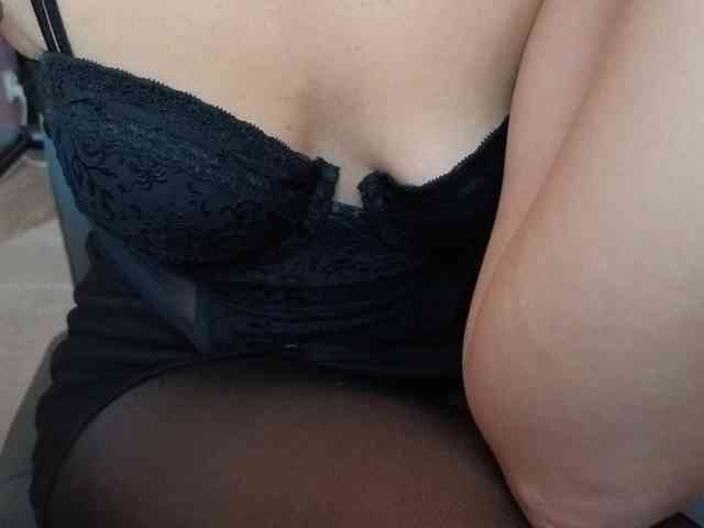 FemdomLadyMaria webcam