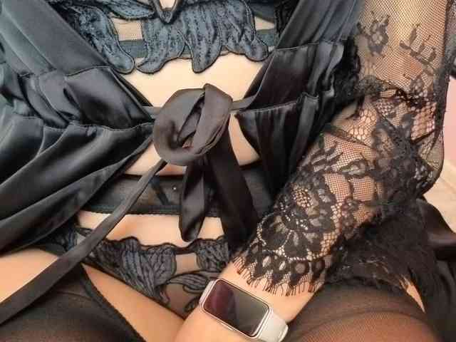 LadyMariaNylons webcam