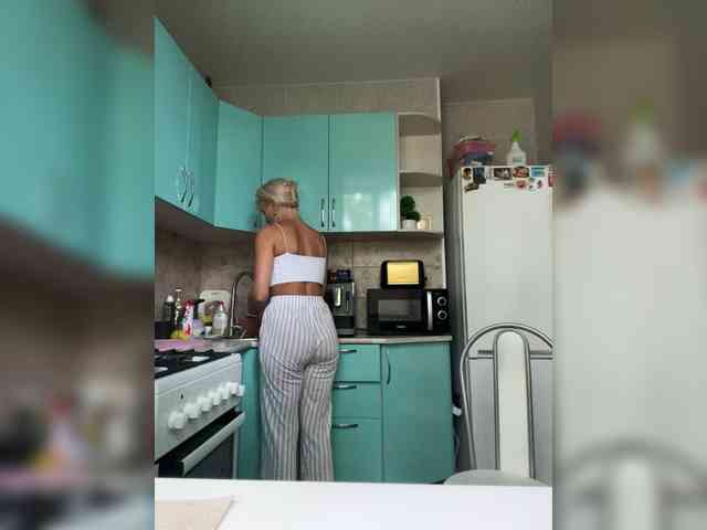 FemdomLadyMaria webcam
