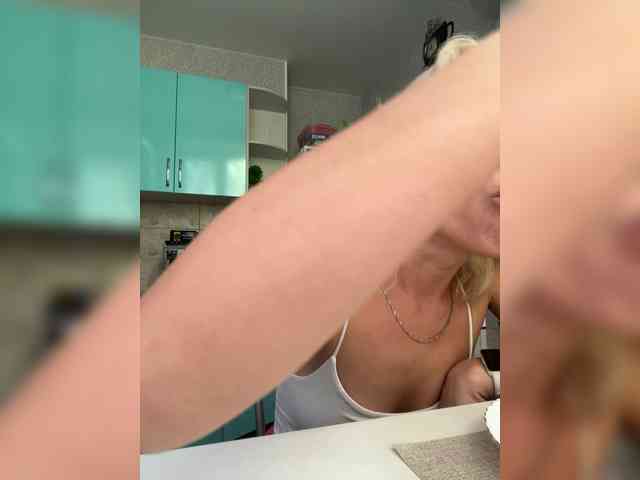 FemdomLadyMaria webcam
