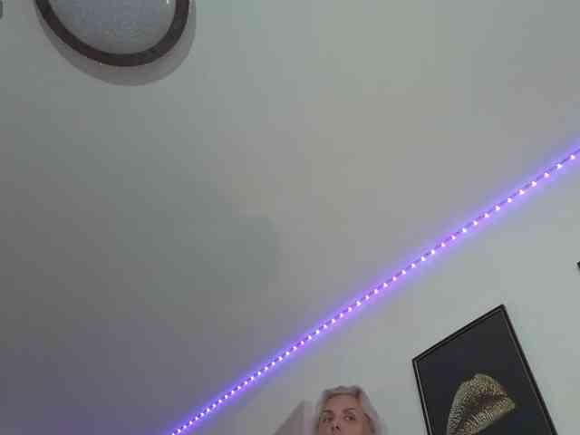 FemdomLadyMaria webcam