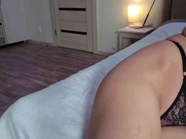 FemdomLadyMaria webcam