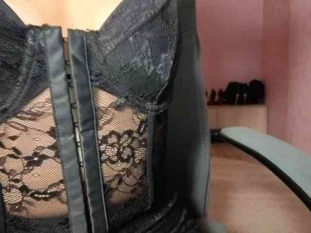 LadyMariaNylons webcam