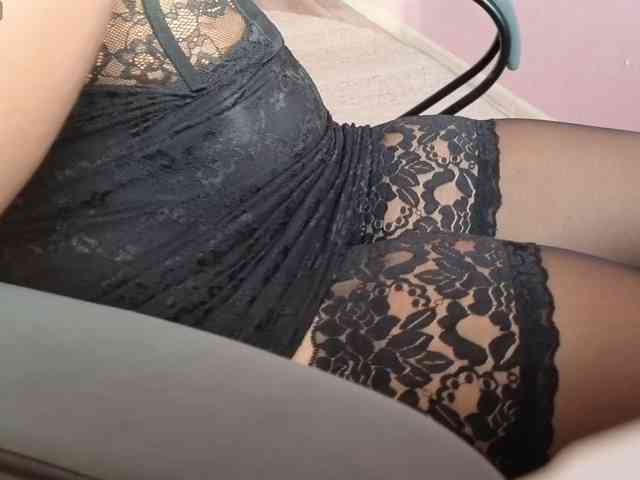 LadyMariaNylons webcam
