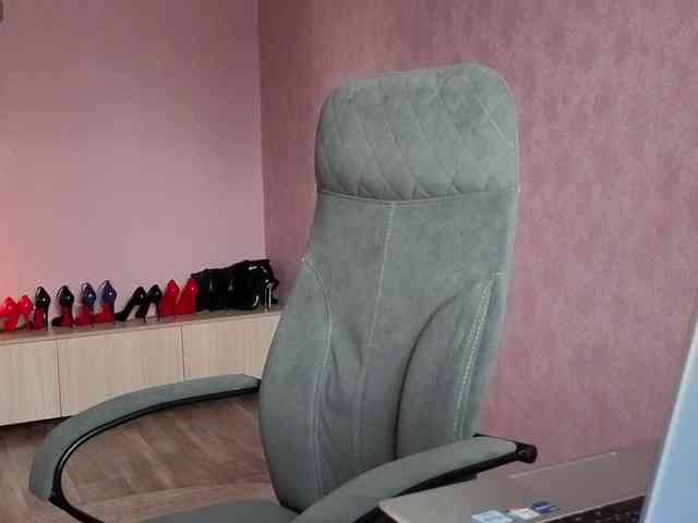 FemdomLadyMaria webcam