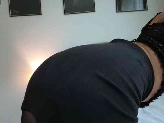 FemdomLadyMaria webcam