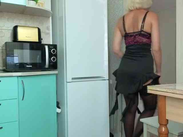 FemdomLadyMaria webcam