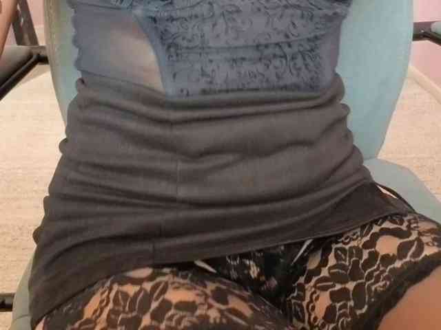 LadyMariaNylons webcam