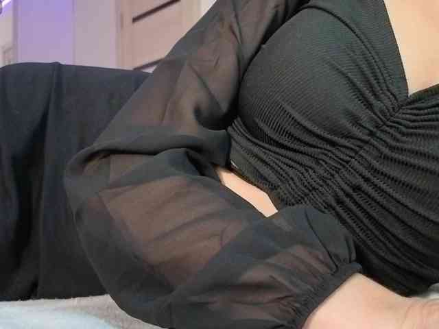 FemdomLadyMaria webcam