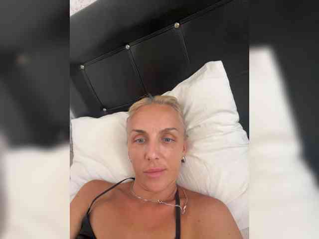 FemdomLadyMaria webcam