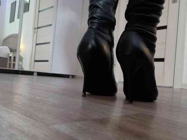 FemdomLadyMaria webcam