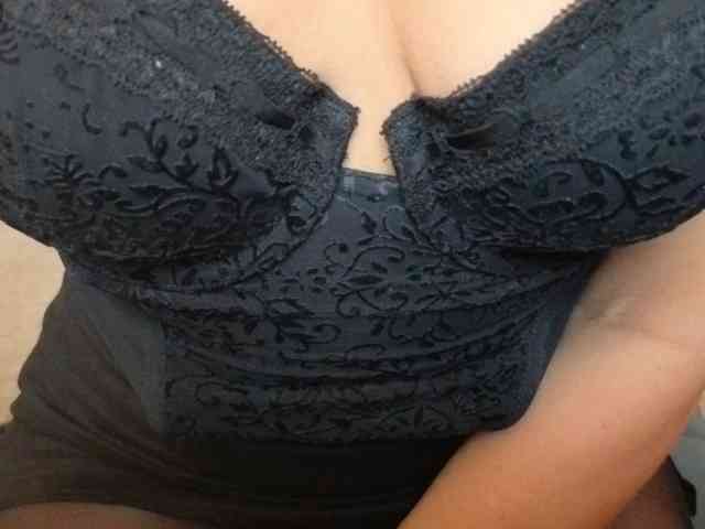 FemdomLadyMaria webcam