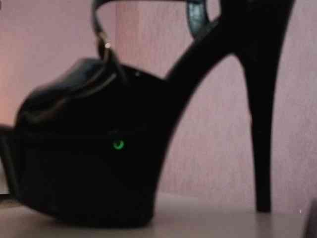 LadyMariaNylons webcam