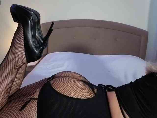 FemdomLadyMaria webcam
