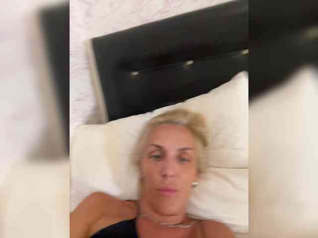 FemdomLadyMaria webcam