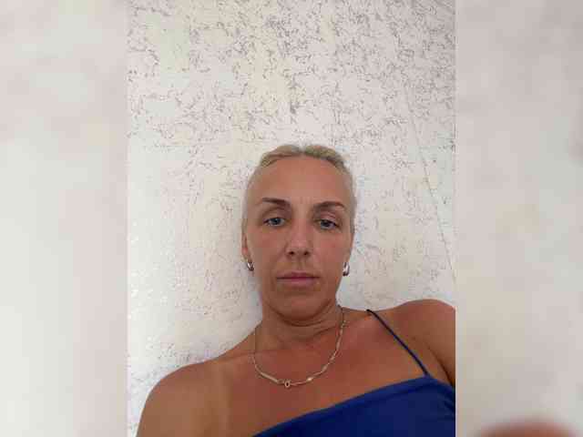 FemdomLadyMaria webcam