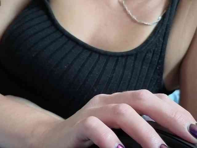 FemdomLadyMaria webcam
