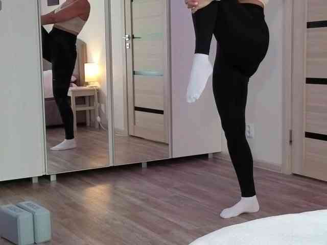 FemdomLadyMaria webcam