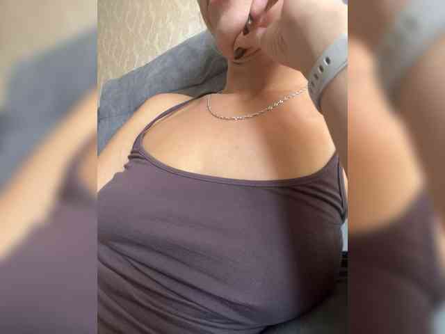 FemdomLadyMaria webcam